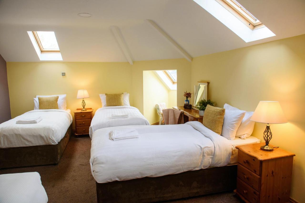 Waterfront Self Catering Houses Carrick-on-Shannon ภายนอก รูปภาพ
