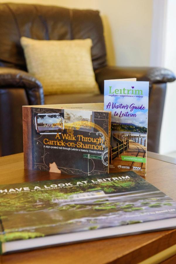 Waterfront Self Catering Houses Carrick-on-Shannon ภายนอก รูปภาพ