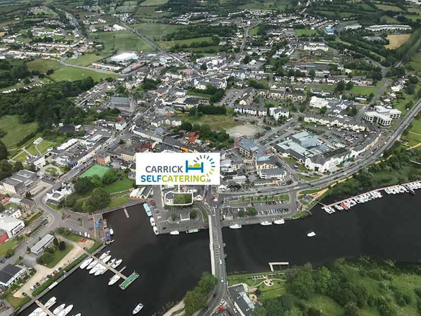 Waterfront Self Catering Houses Carrick-on-Shannon ภายนอก รูปภาพ
